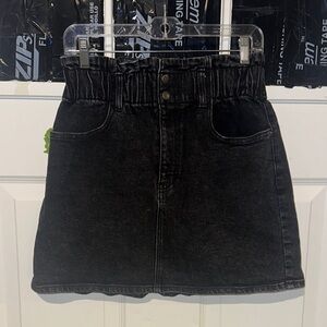 Arizona Jean Company Black Mini Skirt